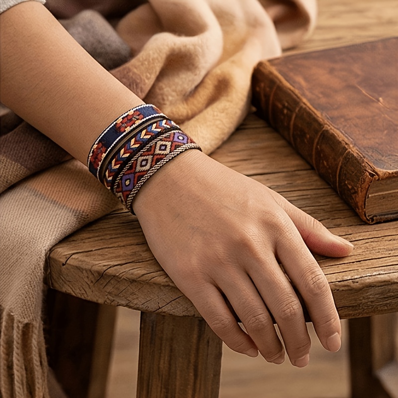 3pcs Handcrafted Bohemian Woven Friendship Bracelet Set